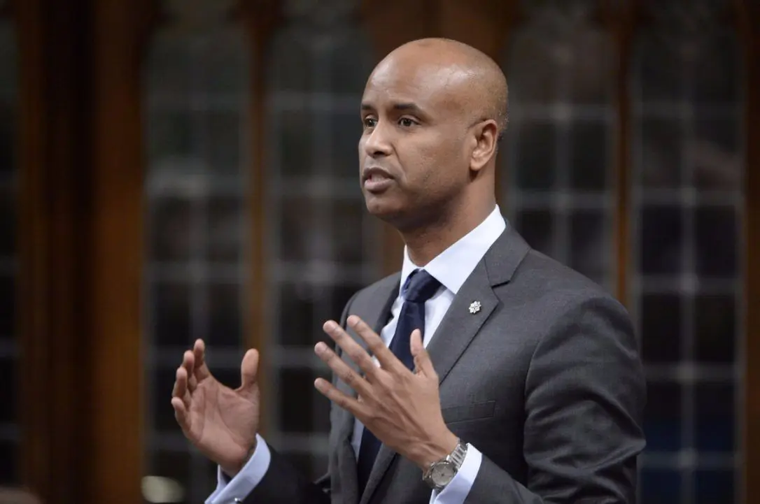 Changements pour les résidents permanents qui demandent la citoyenneté canadienne, vous avez la date !
